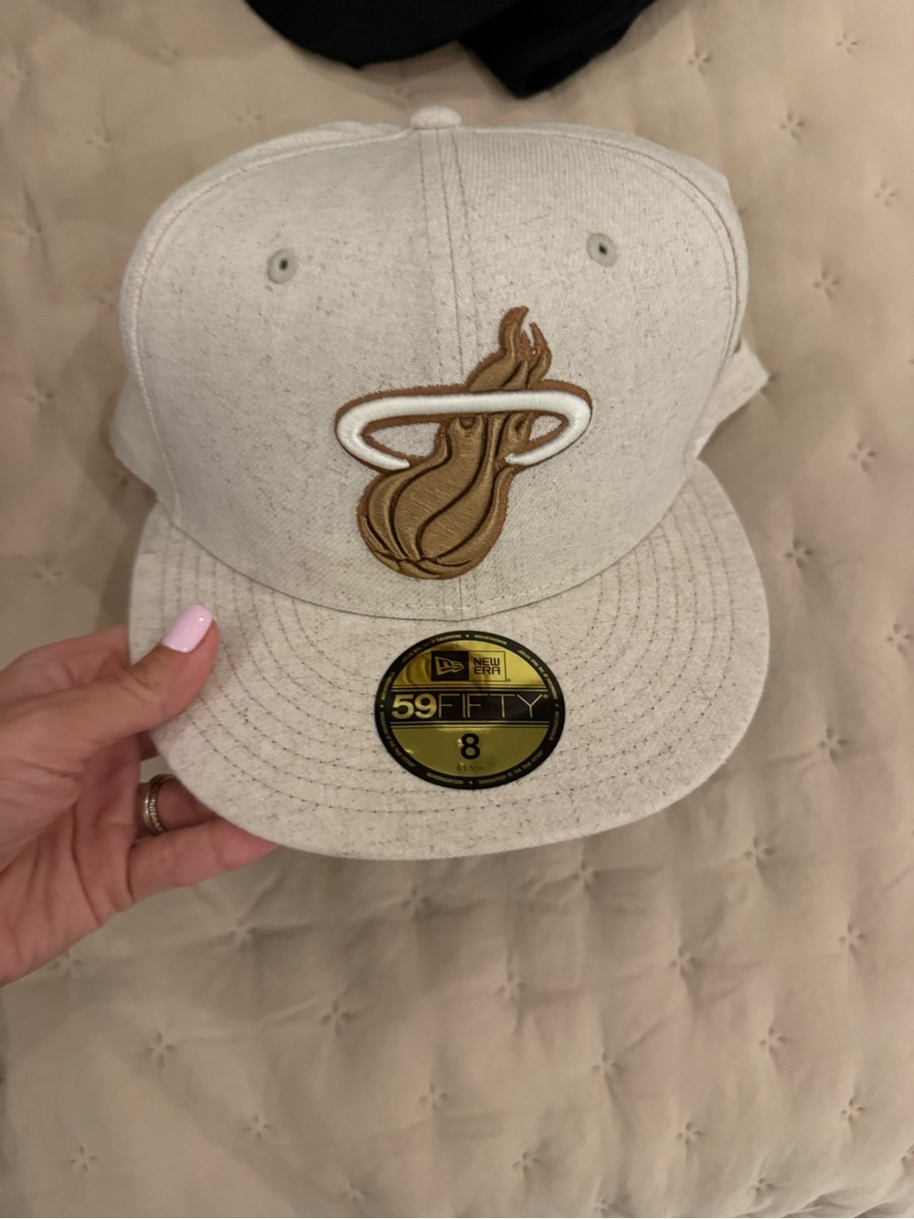 New Era 59FIFTY Beige/Tan Miami Heat Fitted Hat